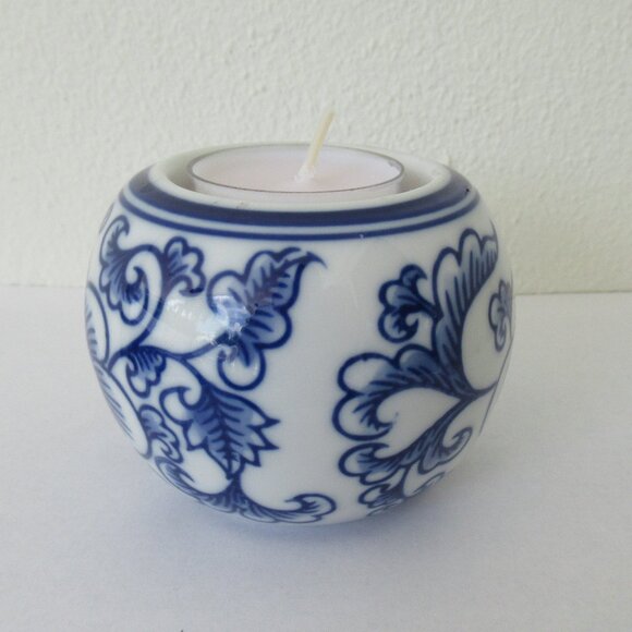Bombay Blue and White Round Votive Tea Light Candle Holder - Picture 3 of 7